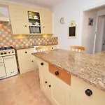Westfield House - Characterful 7 Bedroom Townhouse 펜션 스킵턴