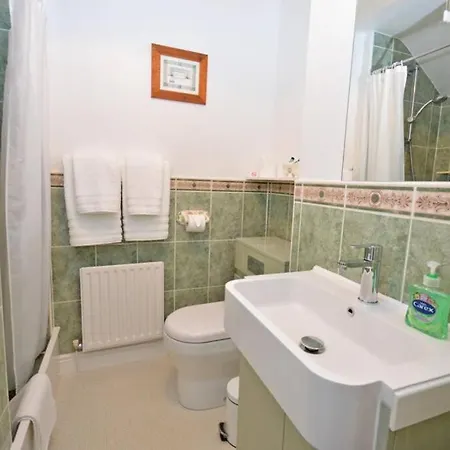 Westfield House - Characterful 7 Bedroom Townhouse Casa de Férias