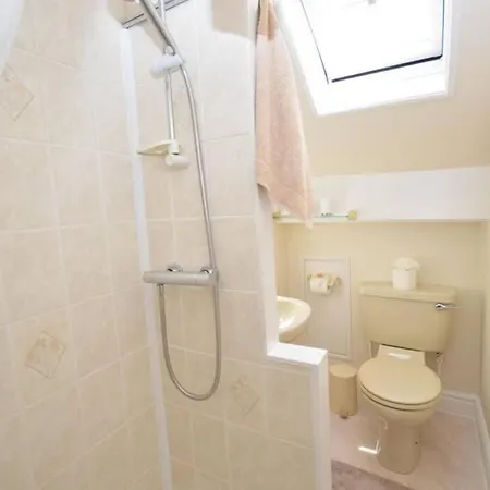 Westfield House - Characterful 7 Bedroom Townhouse Holiday home