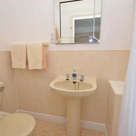 Westfield House - Characterful 7 Bedroom Townhouse Casa de Férias